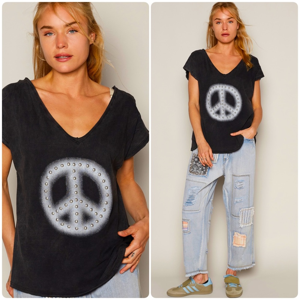 🆕 POL - Studded Peace Sign Women's Top - Black - 100% COTTON
